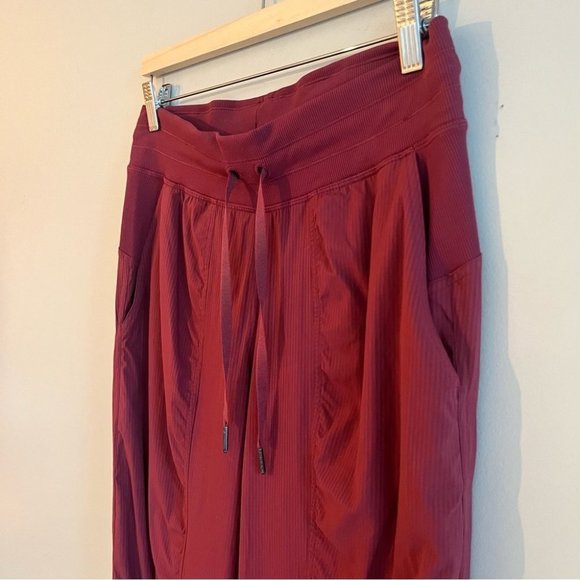 Lululemon Dance Studio Pant Jogger - Picture 10 of 16